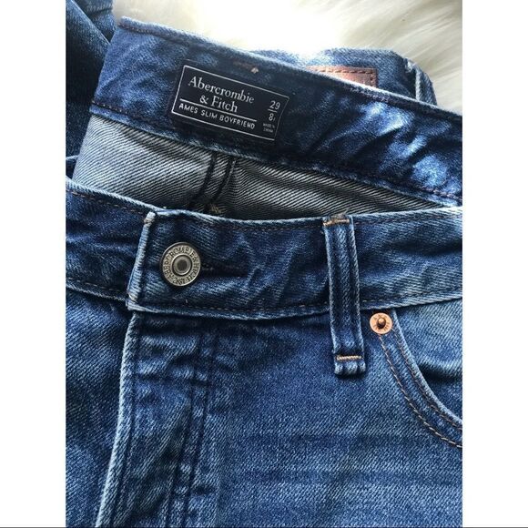 ✨HP✨Ames Slim Boyfriend Jeans✨ - Picture 8 of 11
